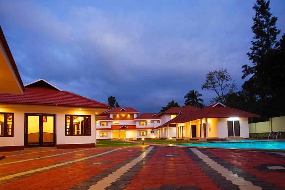 Le Coffee Resort Султан-Батері Екстер'єр фото