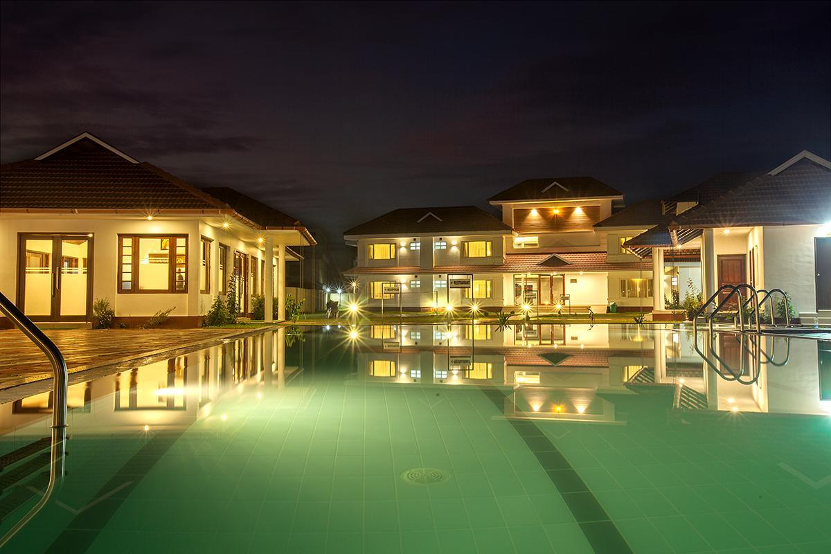 Le Coffee Resort Султан-Батері Екстер'єр фото