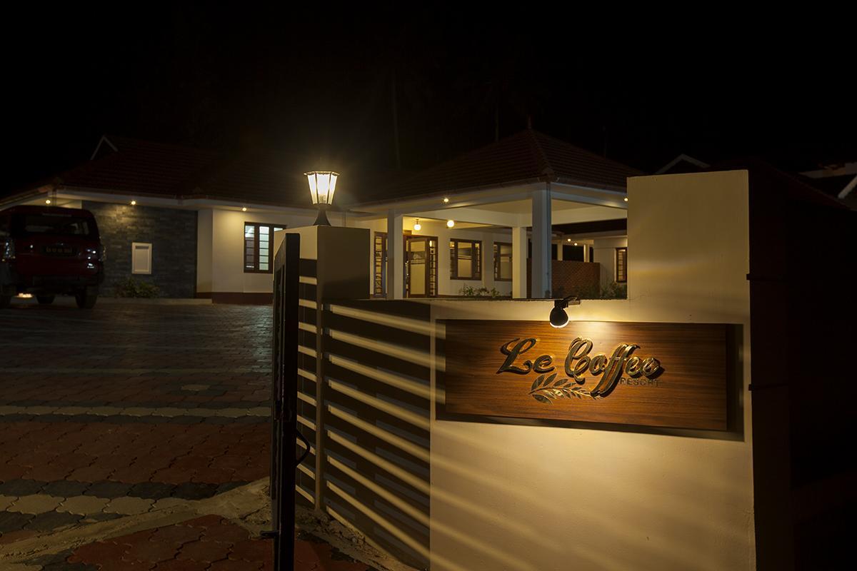 Le Coffee Resort Султан-Батері Екстер'єр фото