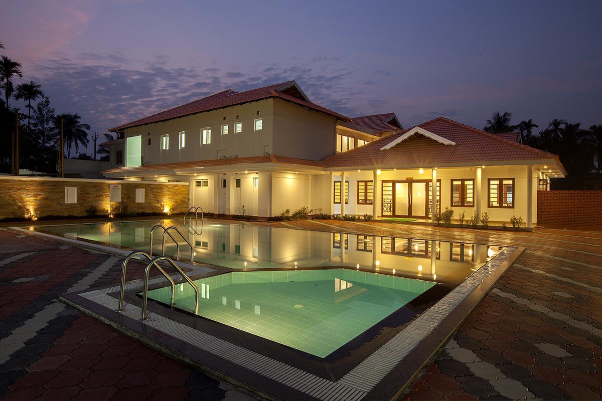 Le Coffee Resort Султан-Батері Екстер'єр фото